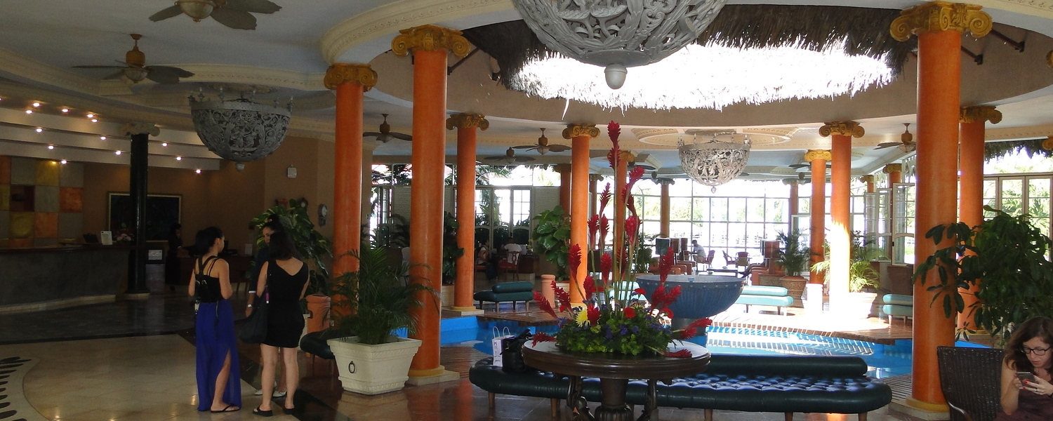 Lobby at Iberostar varadero